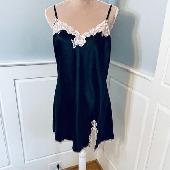 Victoria’s Secret Vintage 90's 2000’s 100% Silk Satin Finish Slip Dress Bundle L - Picture 8 of 13